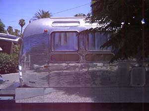 leftfront.jpg - 18251 Bytes